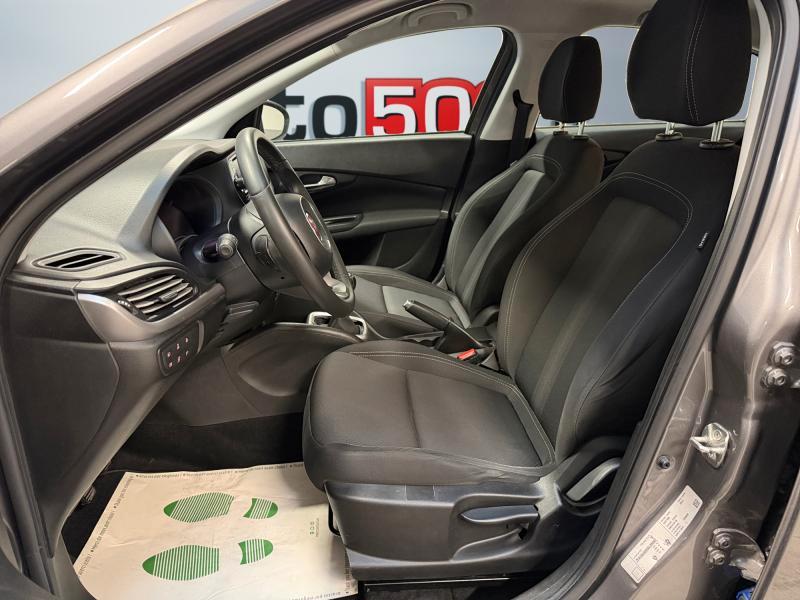 FIAT TIPO 1.4 4P EASY