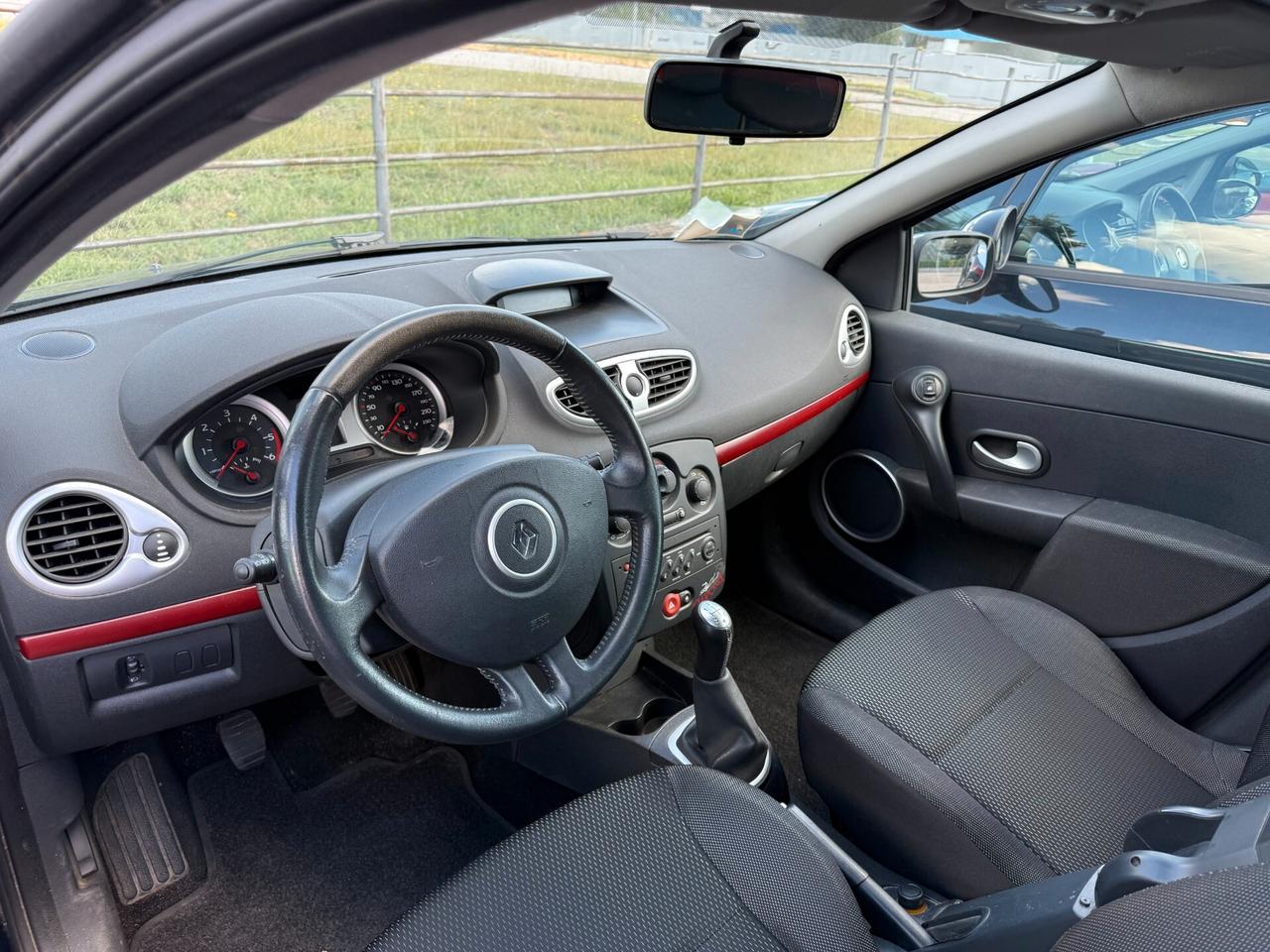 RENAULT CLIO 1,5 DCI 70 CV DYNAMIC 5P