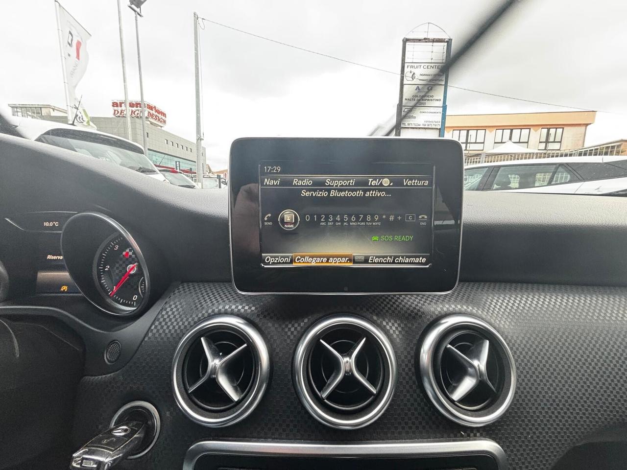 Mercedes-benz A 180 d Premium