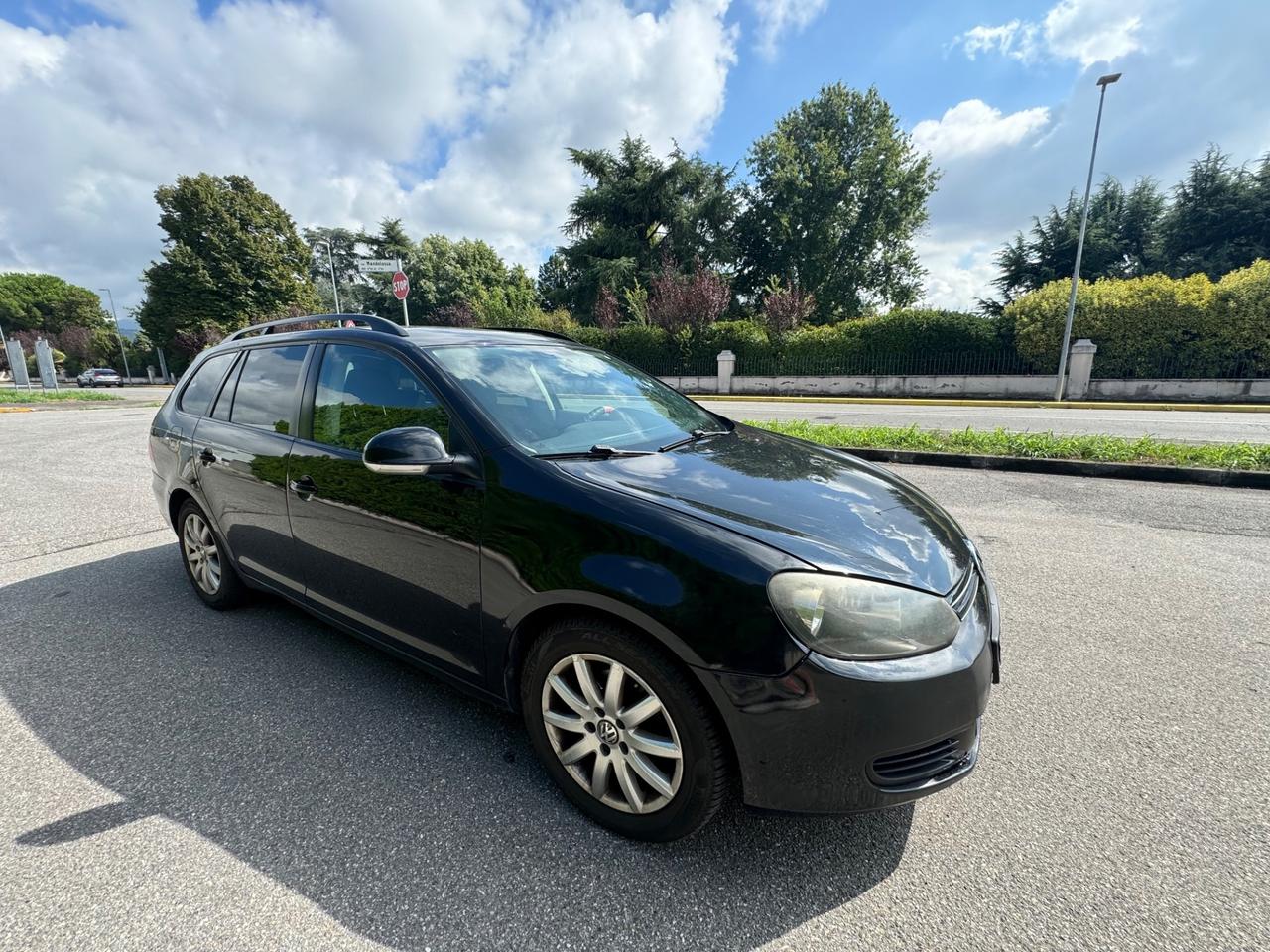 Volkswagen Golf Variant 1.6 TDI DPF Comf. BlueMotion Tech.