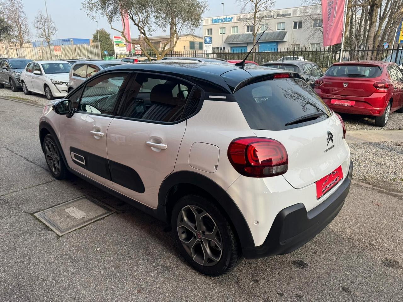 Citroen C3 1.2 PureTech 110cv EAT6 Shine AUTOMATICO