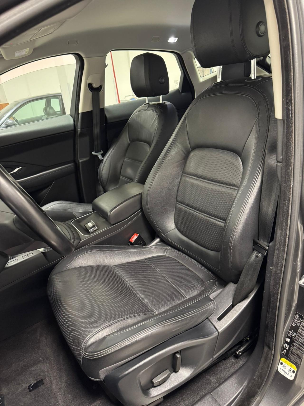 Jaguar E-Pace 2.0D 150 CV R-Dynamic