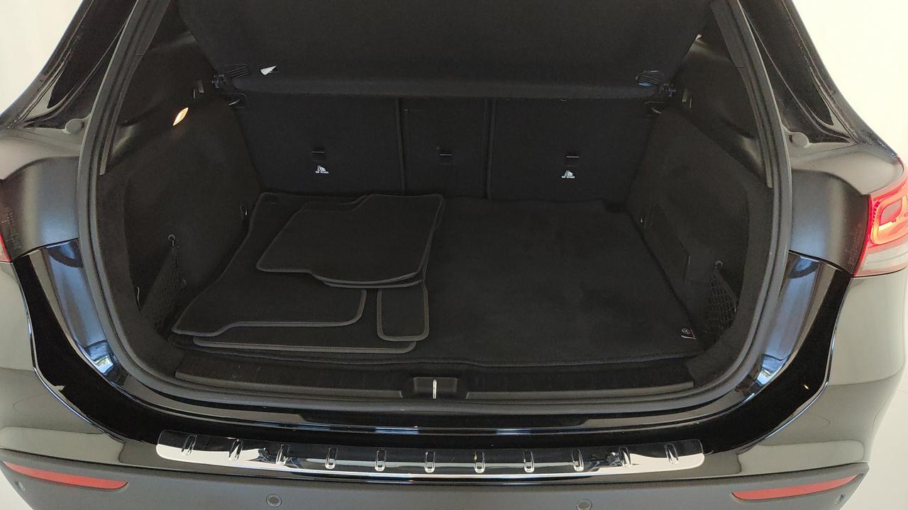 Mercedes-Benz GLA 180 d Sport auto
