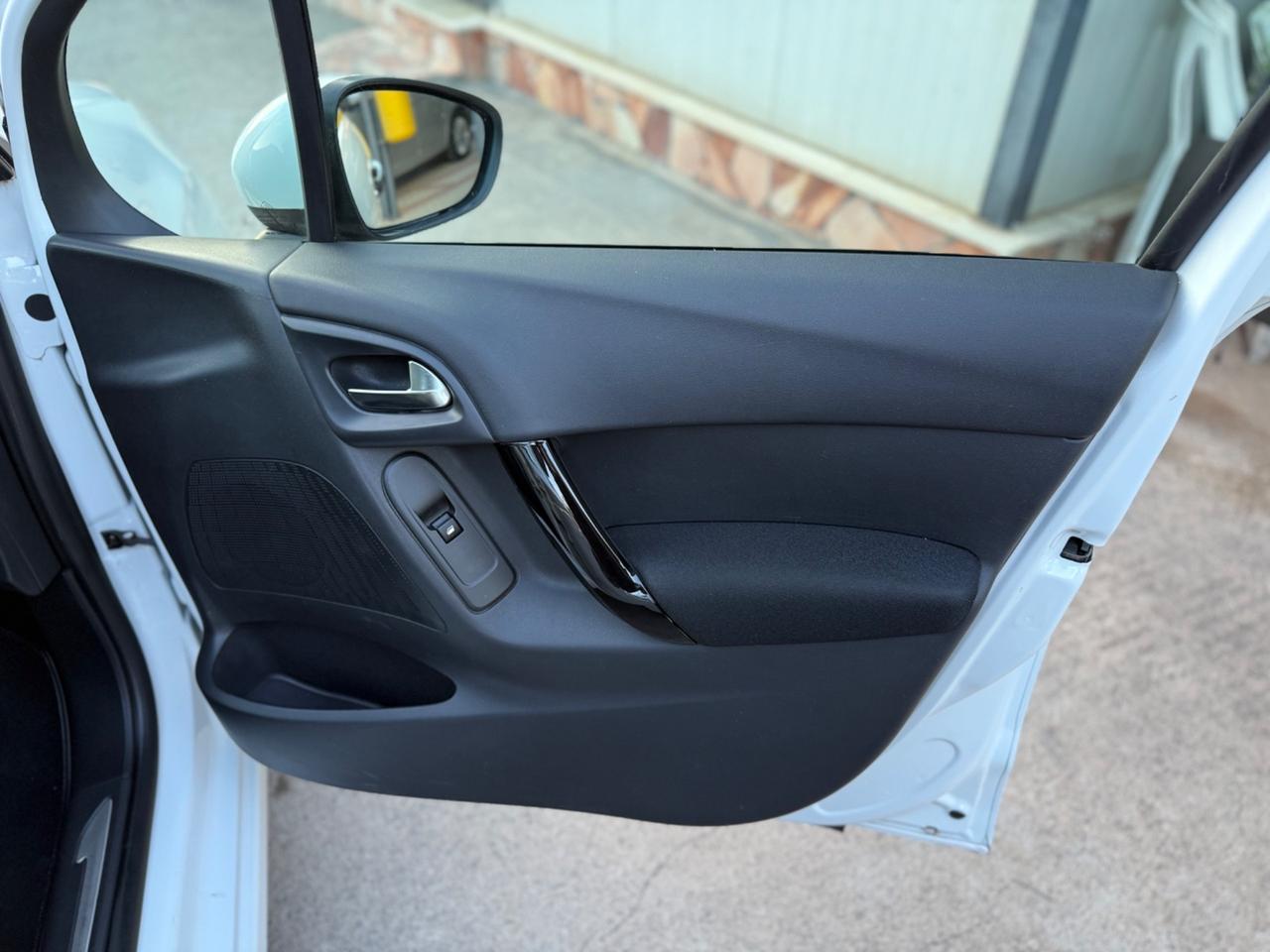 Citroen C3 PureTech 82 Exclusive Km Certf.