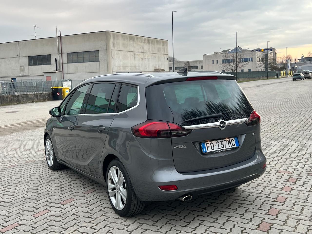 Opel Zafira Tourer 2.0 CDTi 130CV aut. Cosmo