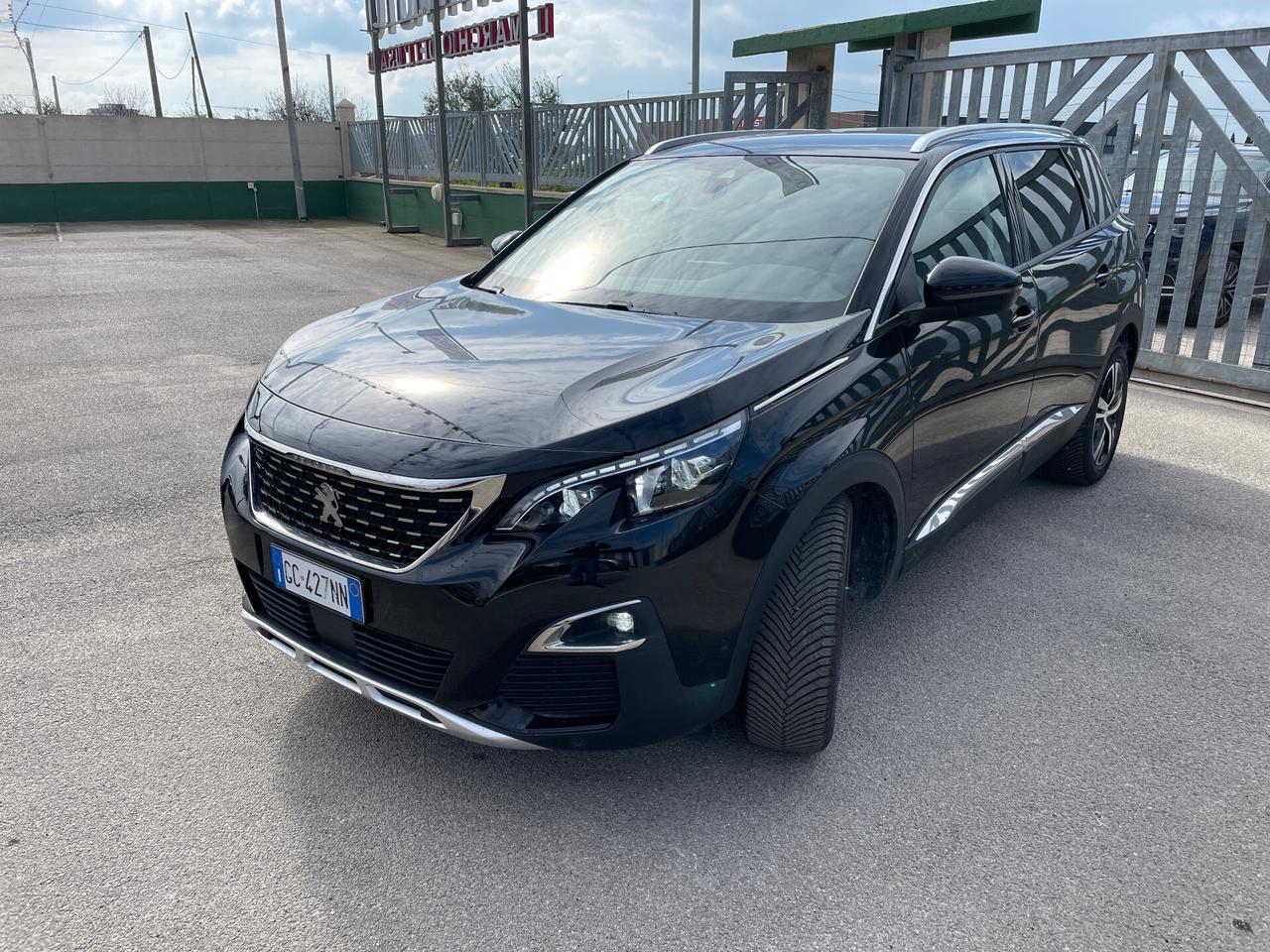 Peugeot 5008 1.5 BlueHDi 130 EAT8 Allure-LED-NAVIGATORE-RETROCAMERA