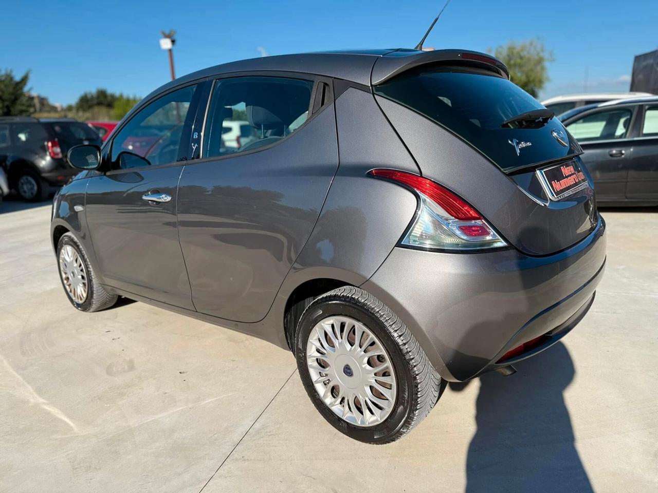 Lancia Ypsilon 1.3 Mjt 95cv 5porte Gold 2016