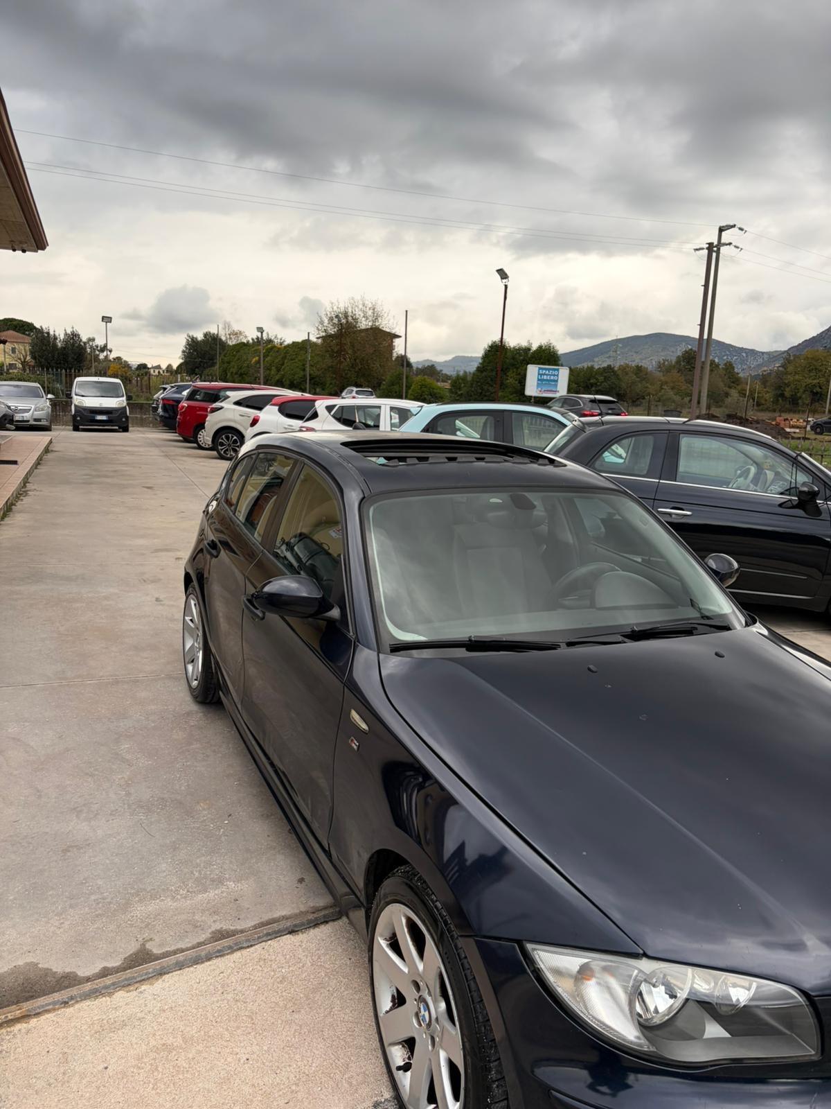 Bmw 118 diesel 122 cavalli adatta a neopatentati tetto apribile