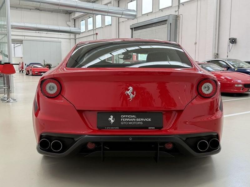 Ferrari FF FF DCT - Sollevatore