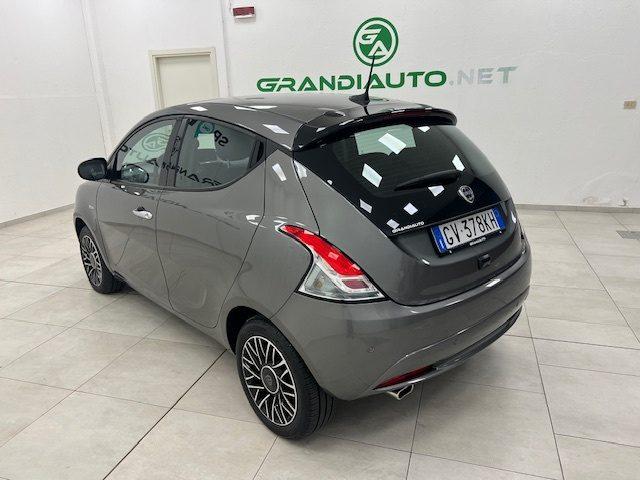 LANCIA Ypsilon III 2021 - 1.0 firefly hybrid Platino s&s 70cv