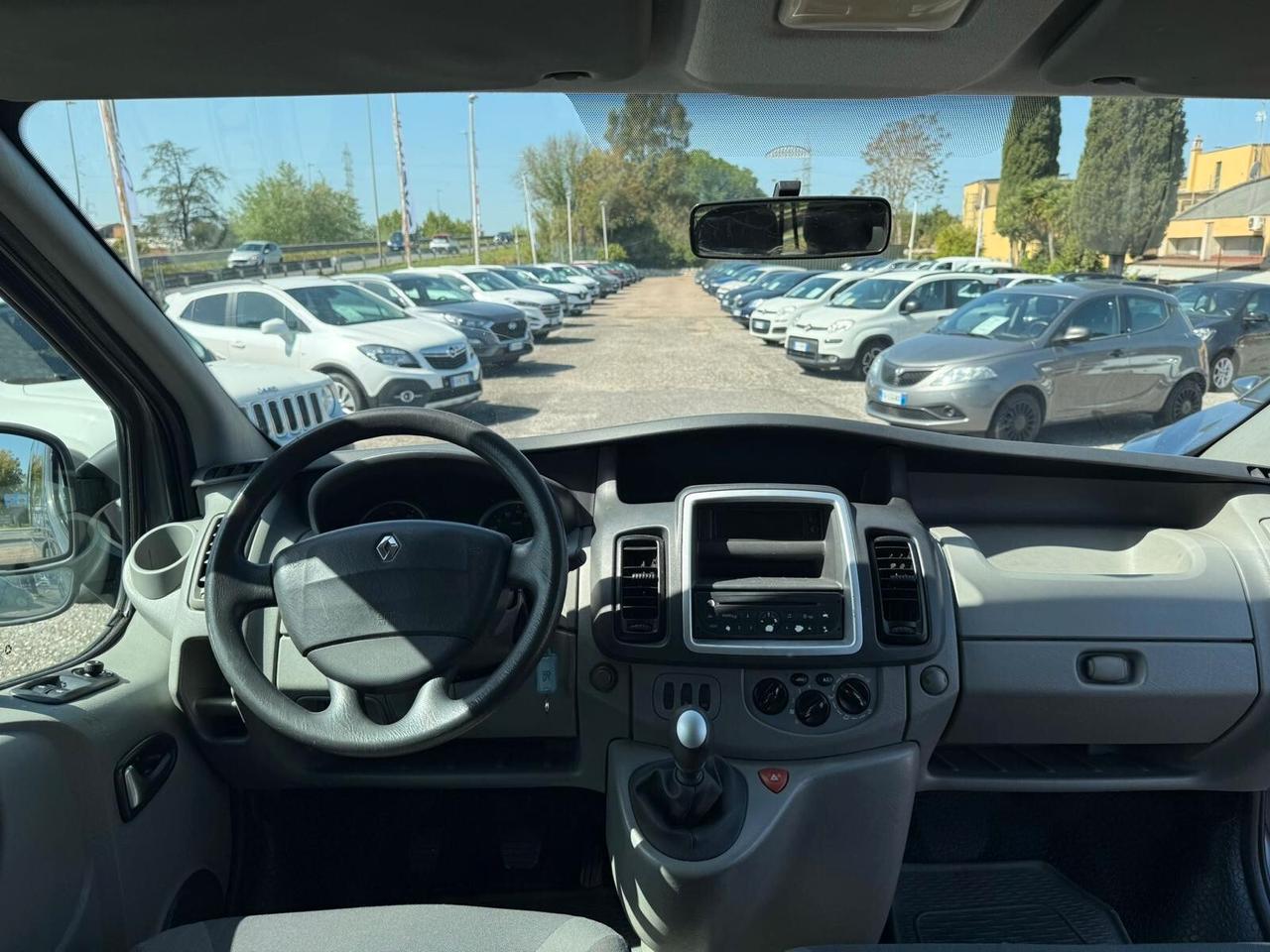 Renault Trafic 2.0 DCI 9 POSTI PULMINO