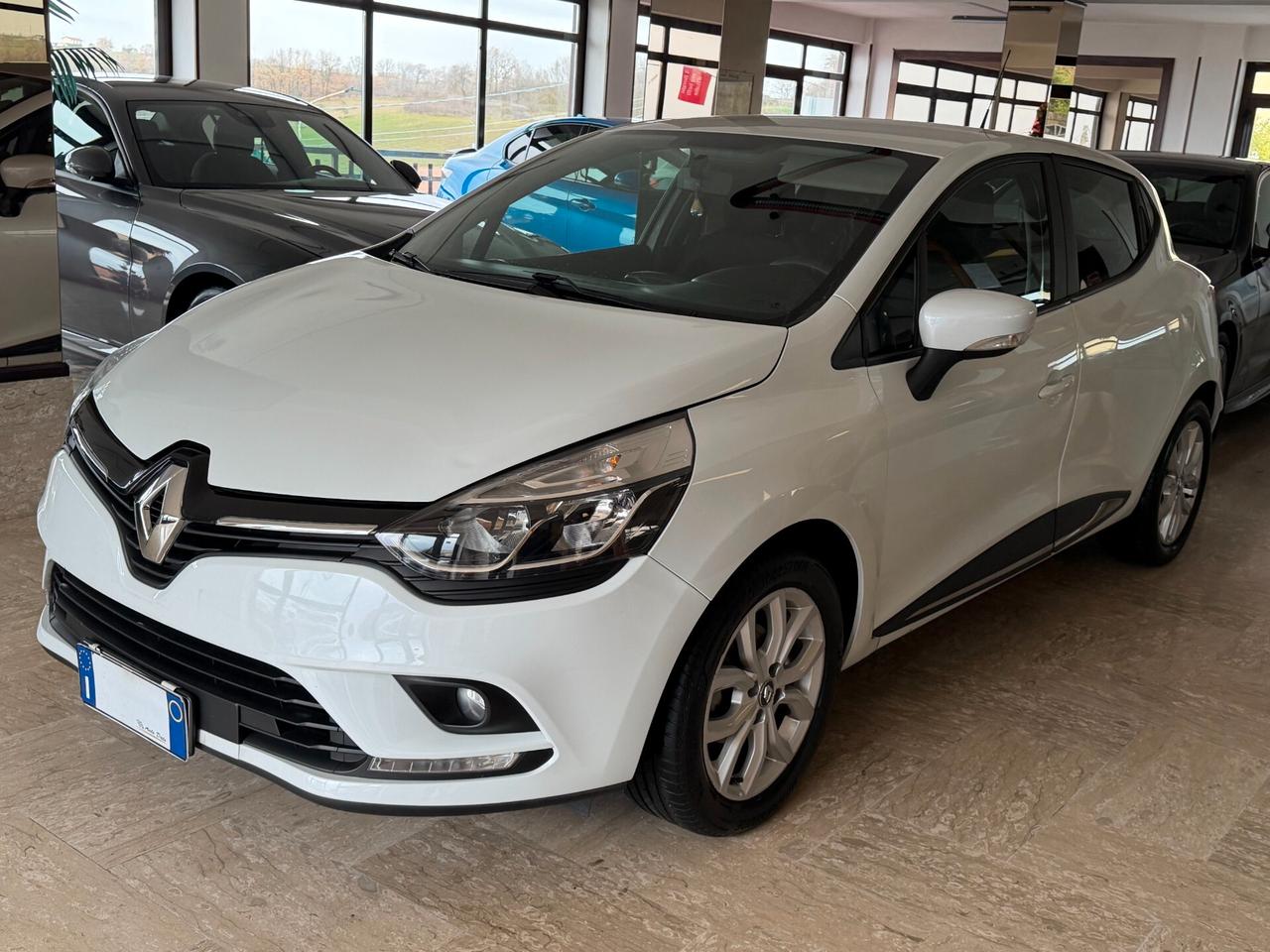Renault Clio 0.9 TCE 90 cv. BUSINESS (Imp. GPL)