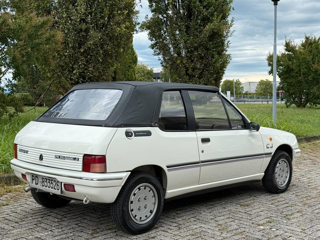 Peugeot 205 1.1i cat Cabriolet CJ