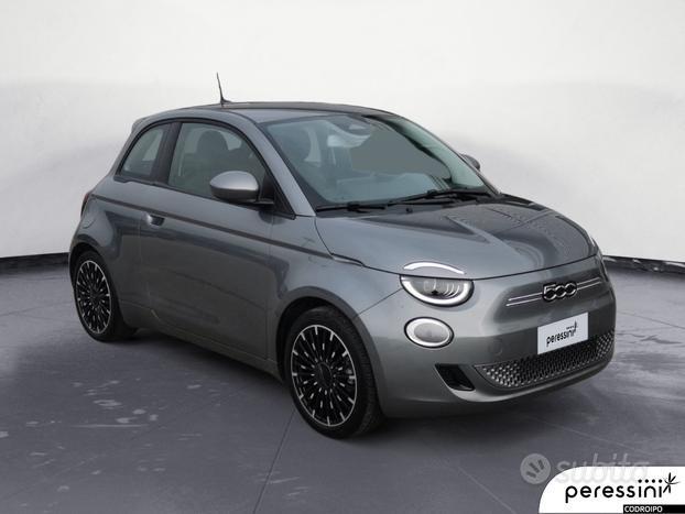 FIAT 500e 42 kWh Icon +