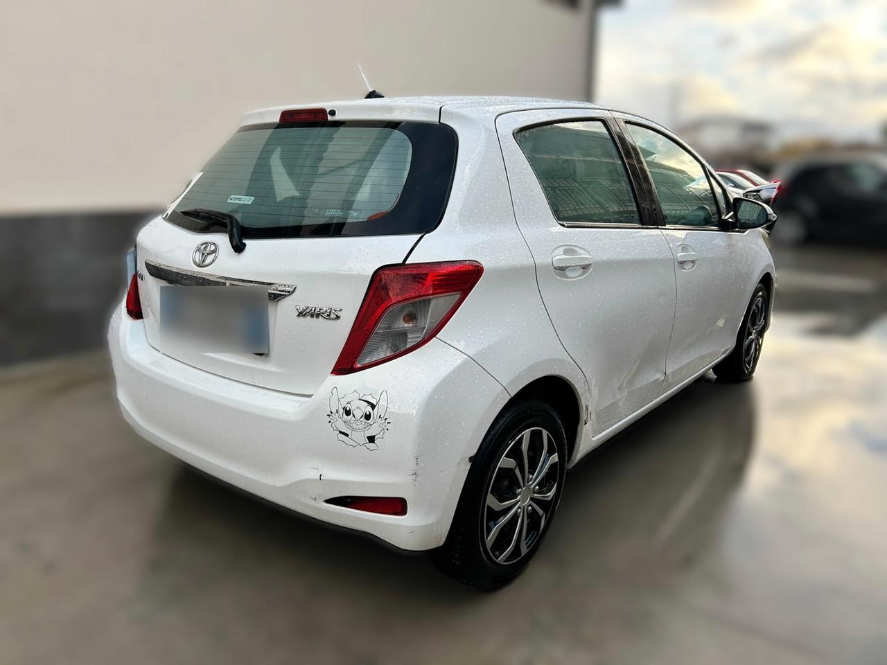 Toyota Yaris 1.0 Benzina 70CV - 2012 Incidentata