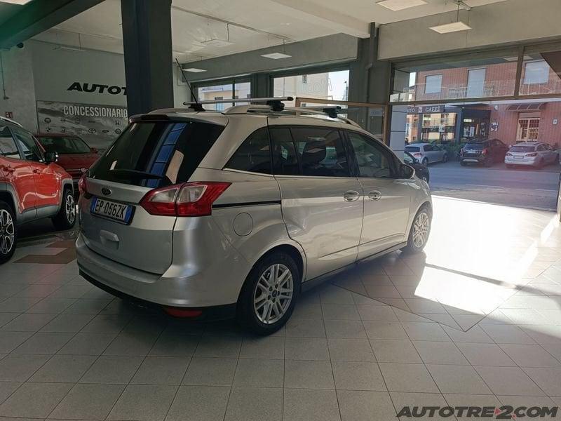 Ford C-Max 7 C-MAX 7 1.6 TDCI 115 TITANIUM