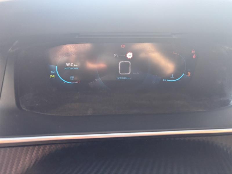Peugeot 2008 2008 1.2 puretech Allure s&s 100cv LED-CAM-APP CONNECT-17"