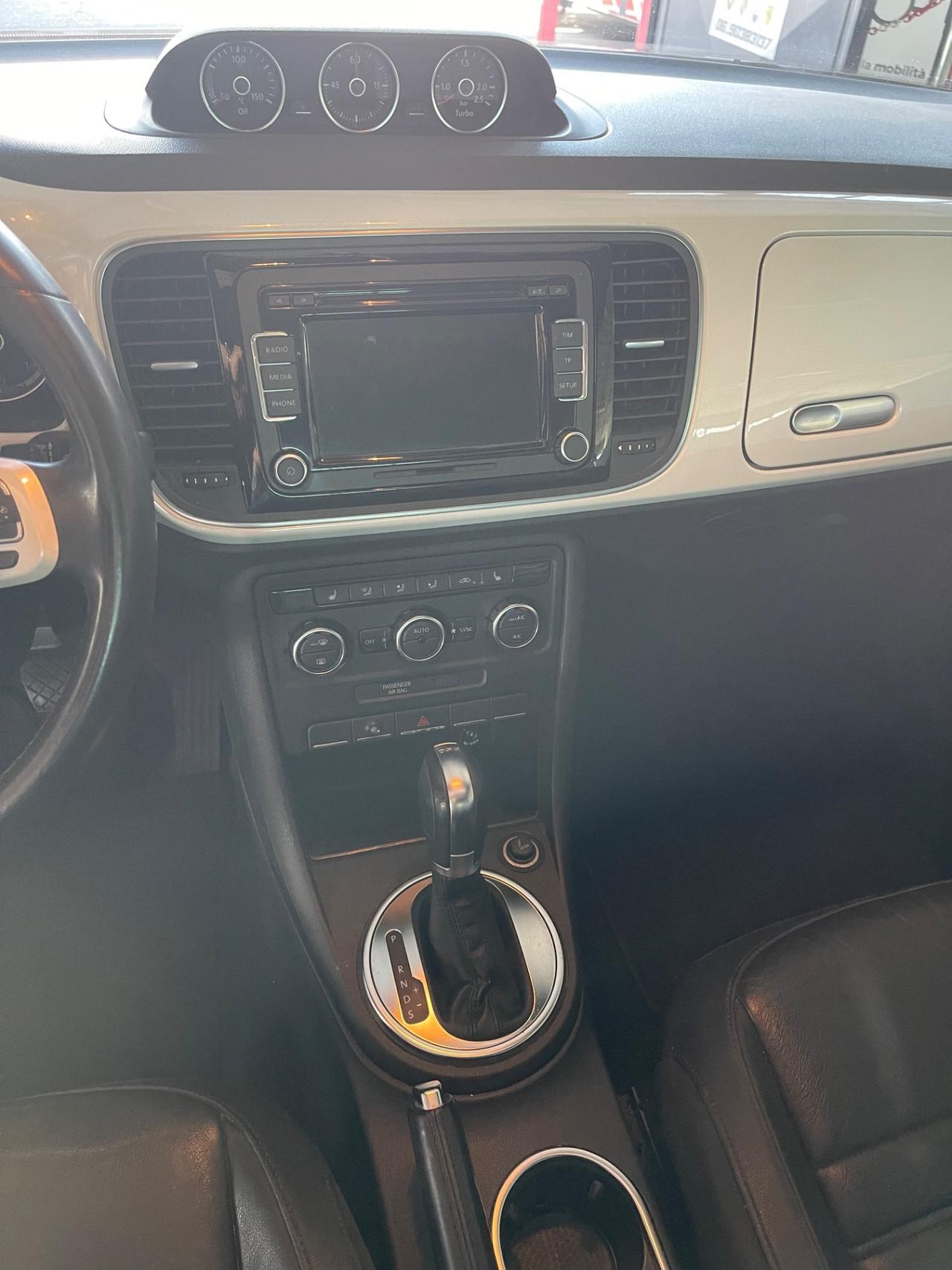 Volkswagen Maggiolino 1.6 TDI DSG Tetto Pelle PERMUTE RATE