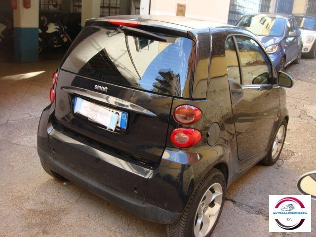 SMART - Fortwo - 1000 62 kW coupé pulse