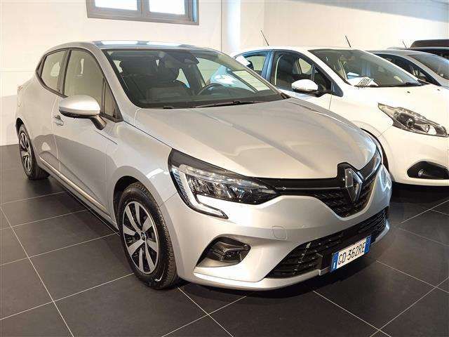 Renault Clio 1.6 E-Tech hybrid Zen 140cv auto