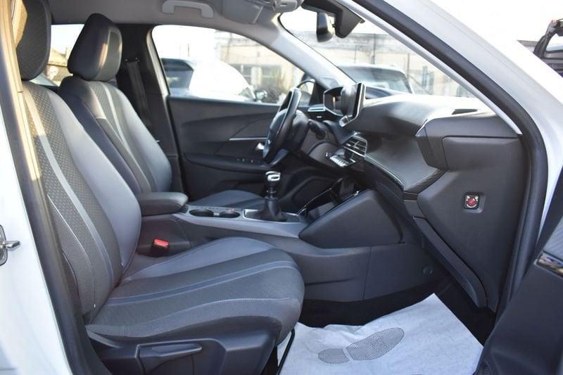 Peugeot 2008 PureTech 130 Allure S&S