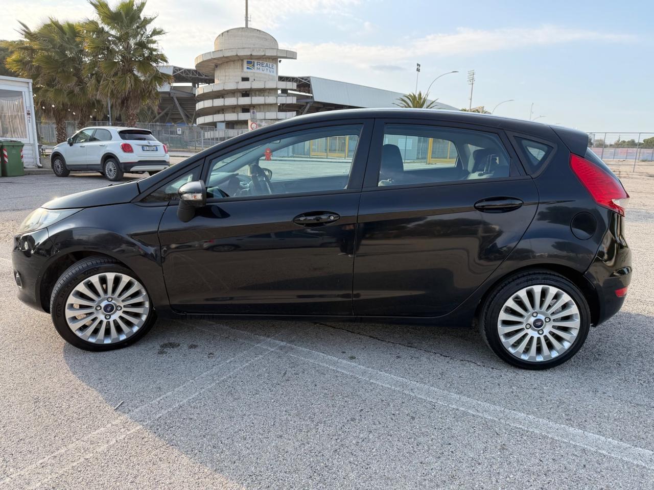 Ford Fiesta 1.4 TDCi 5p. Titanium