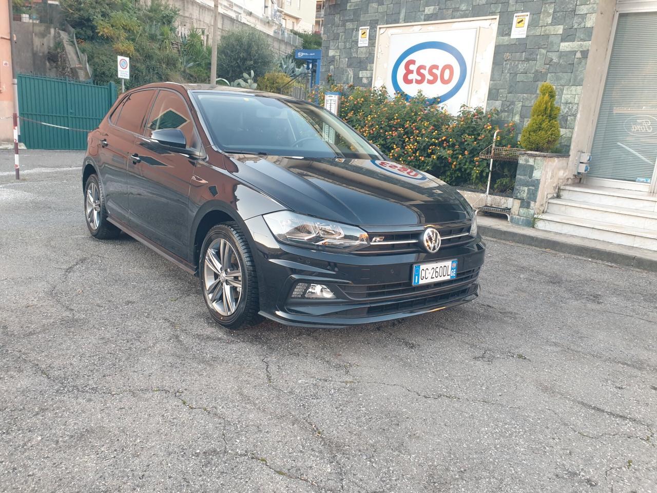 Volkswagen Polo 1.0 TSI 5p. r line