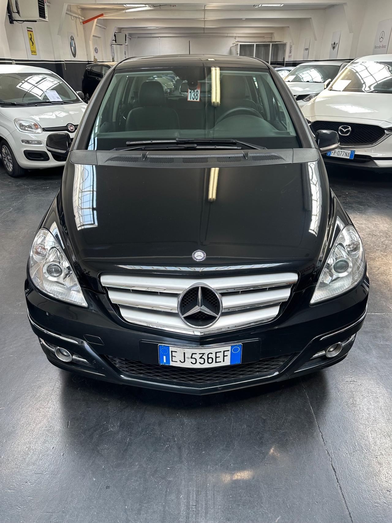 Mercedes-benz B 180 BlueEFFICIENCY Premium