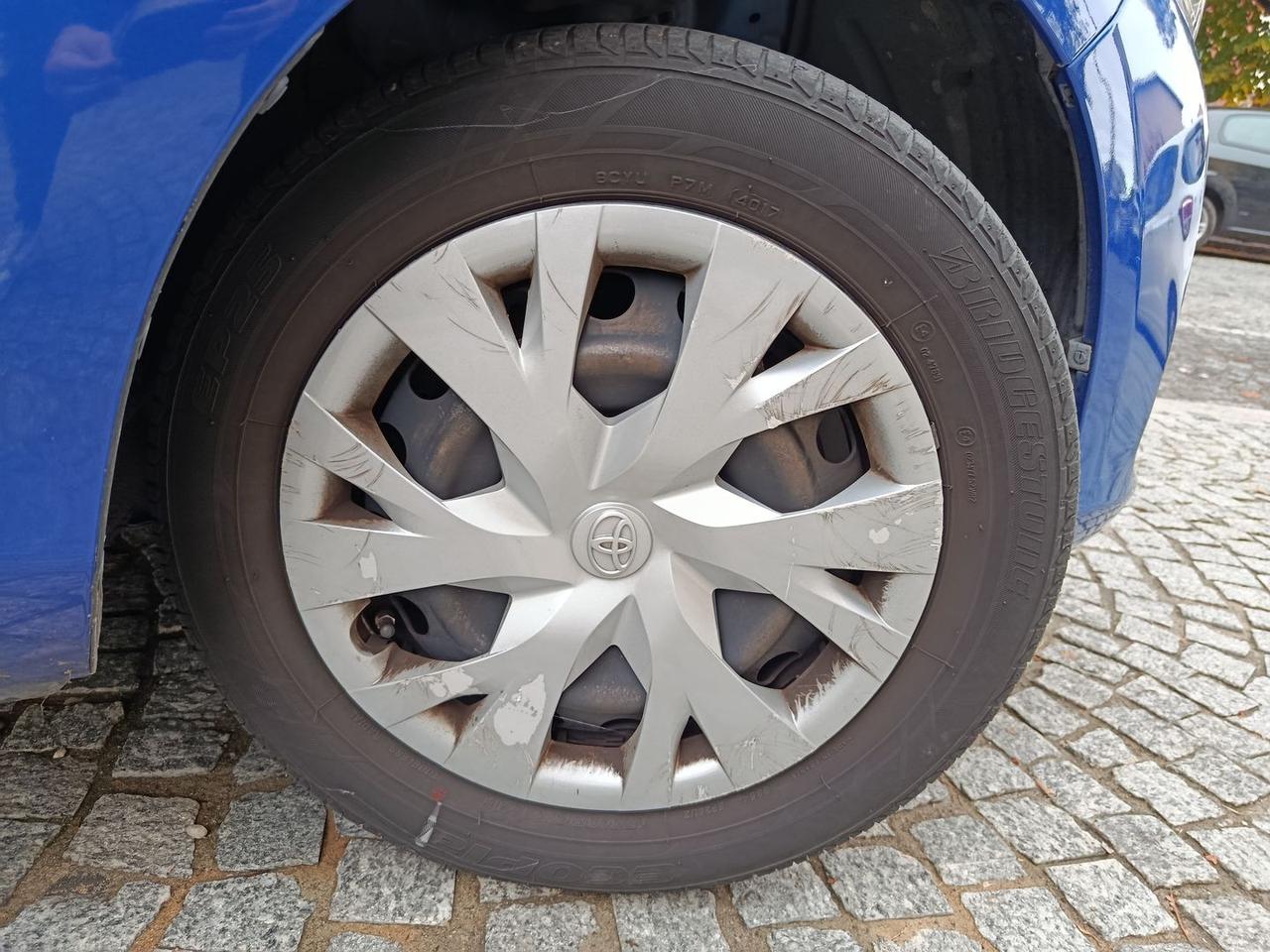 Toyota Yaris Active 1.0 VVT-i #7550