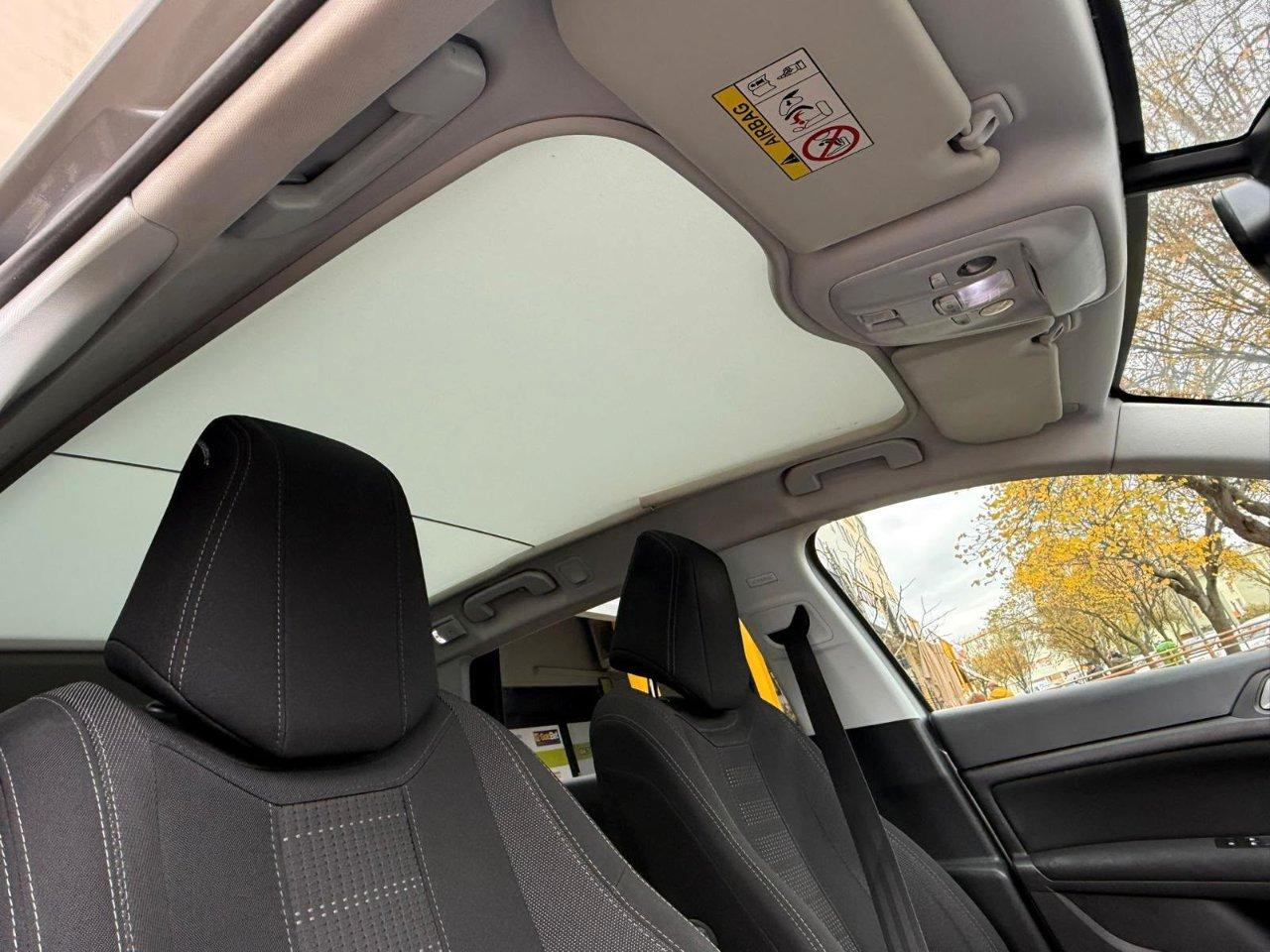 Peugeot 308 SW 1.2 PURETECH