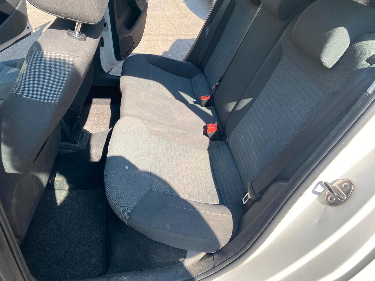 Volkswagen Polo 1.2 TDI Comfortline - NEOPATENTATI