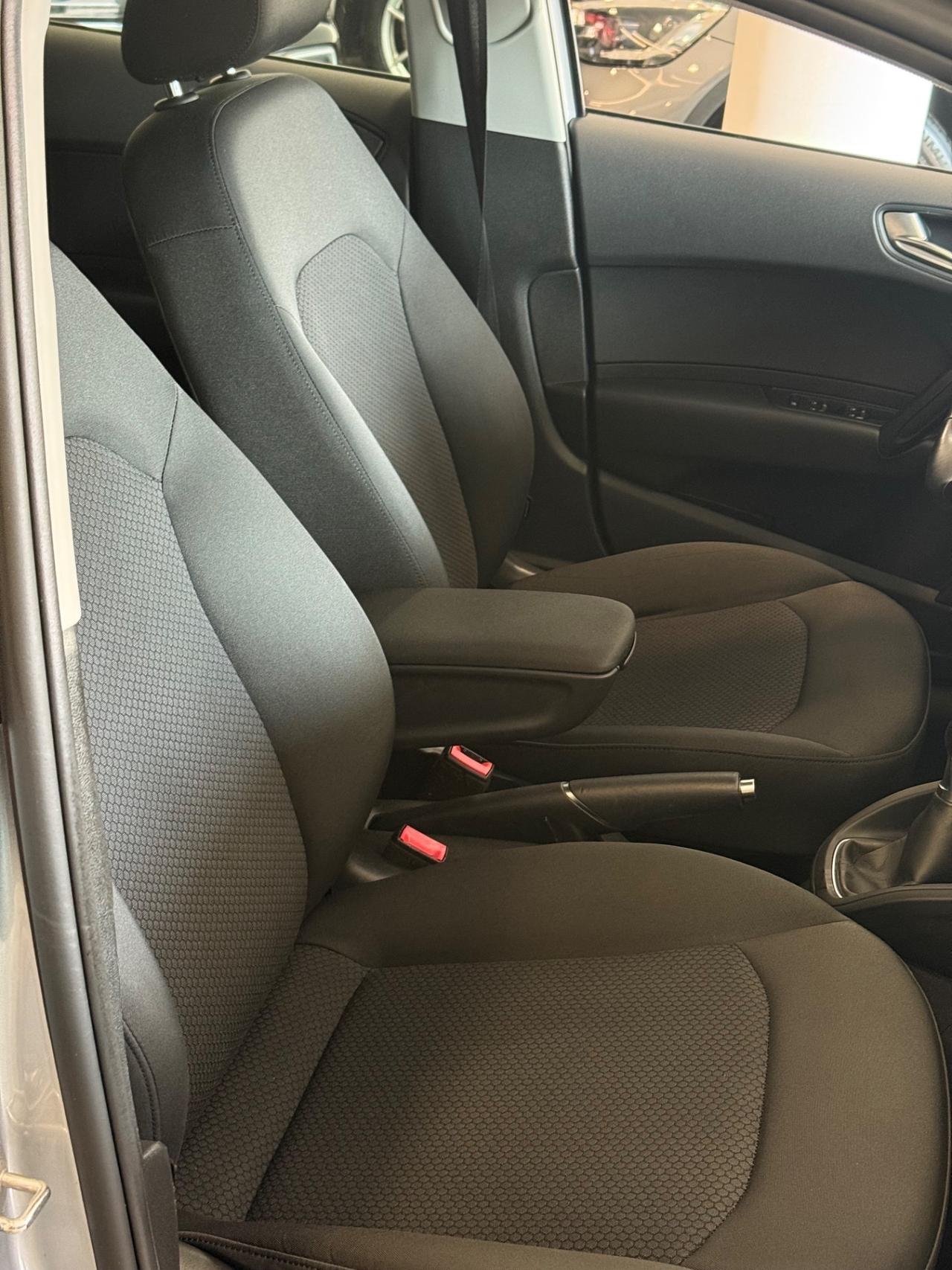Audi A1 SPB 1.0 TFSI ultra Design