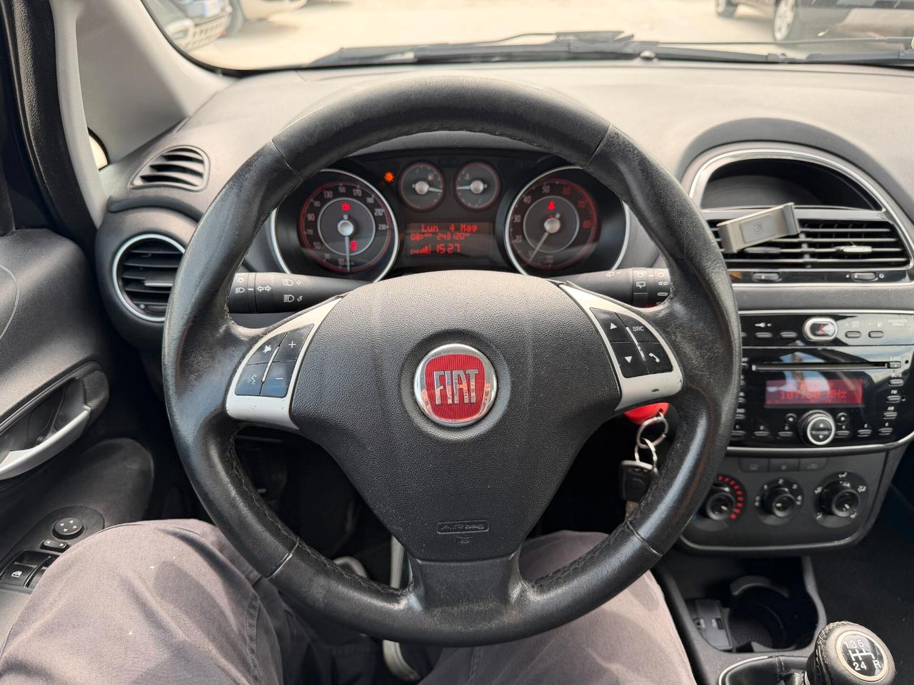 FIAT PUNTO ANNO 2014 1.4 NATURAL/POWER 77 CV