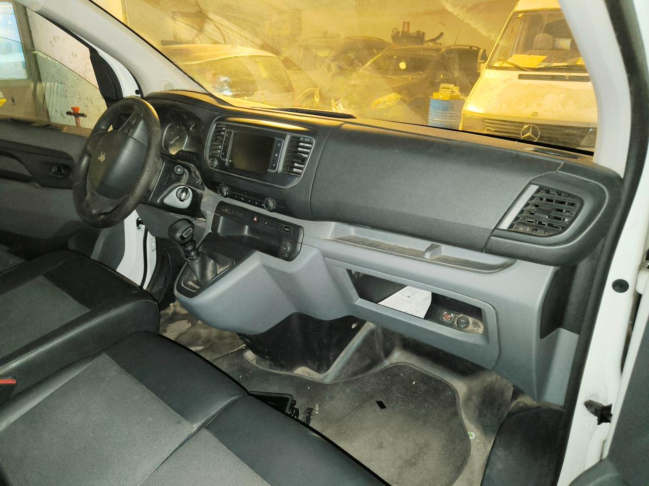 Peugeot Expert CON MOTORE FUSO