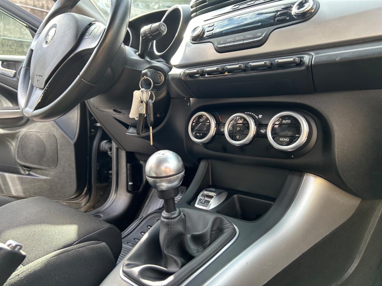 Alfa Romeo Giulietta 1.6 JTDm-2 105 CV Distinctive