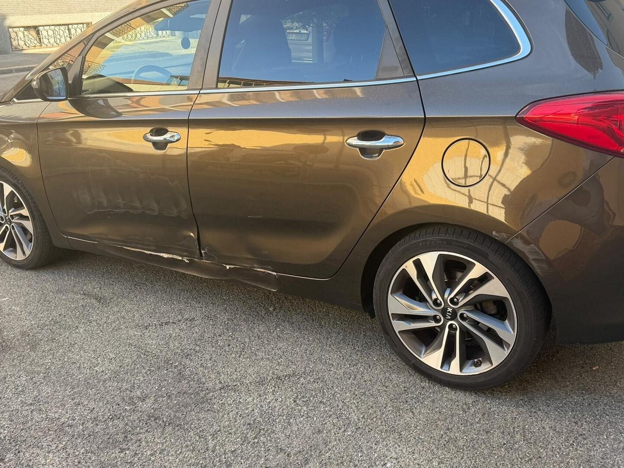 Kia Carens 7 posti full optional
