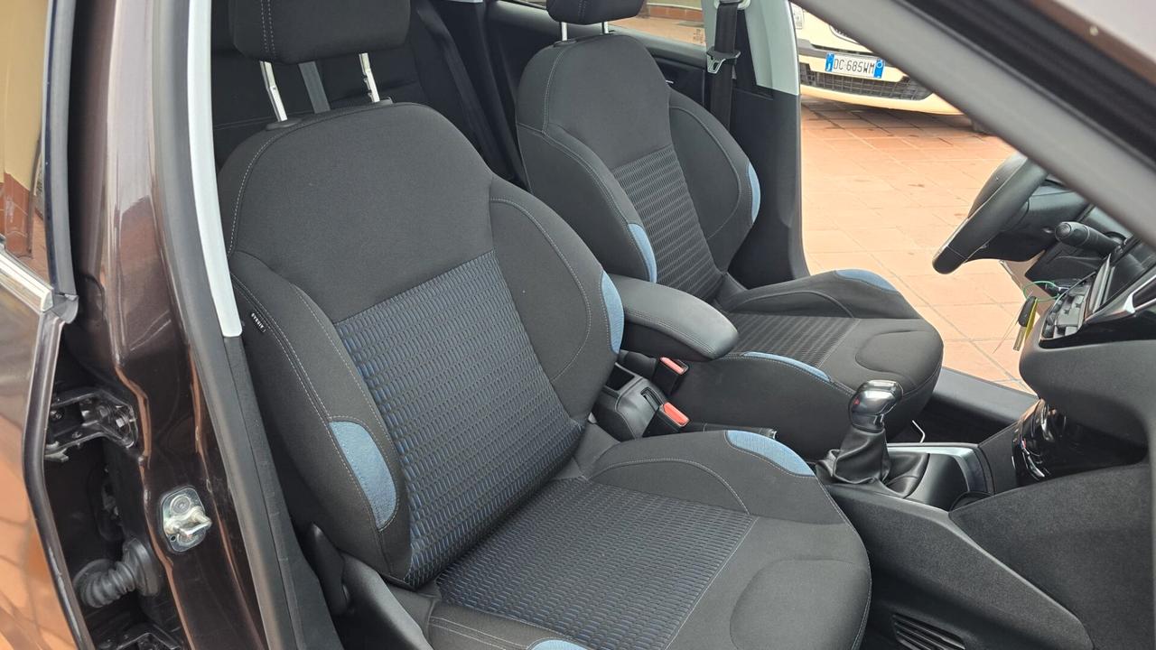 Peugeot 208 1.6 e-HDi 92 CV Stop&Start 5 porte Allure