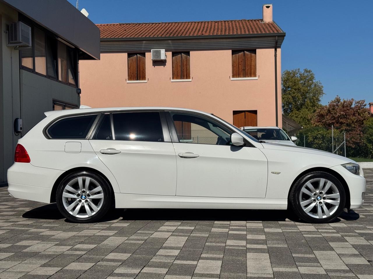 Bmw 320 320d cat Touring Futura