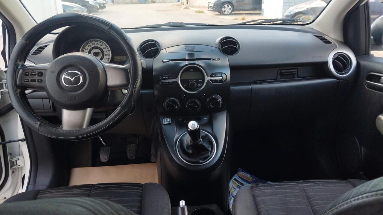 Mazda 2 MAZDA2 1.3 16V 75CV 5P PLAY GEN.GPL
