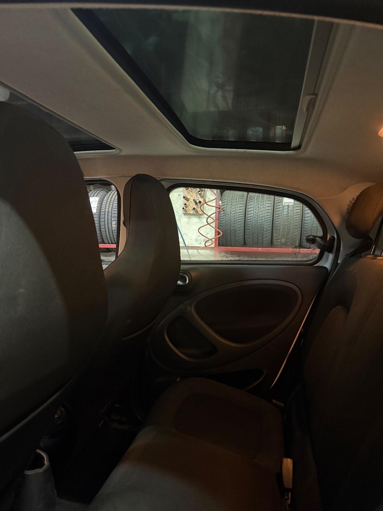 Smart ForFour 70 1.0 Passion