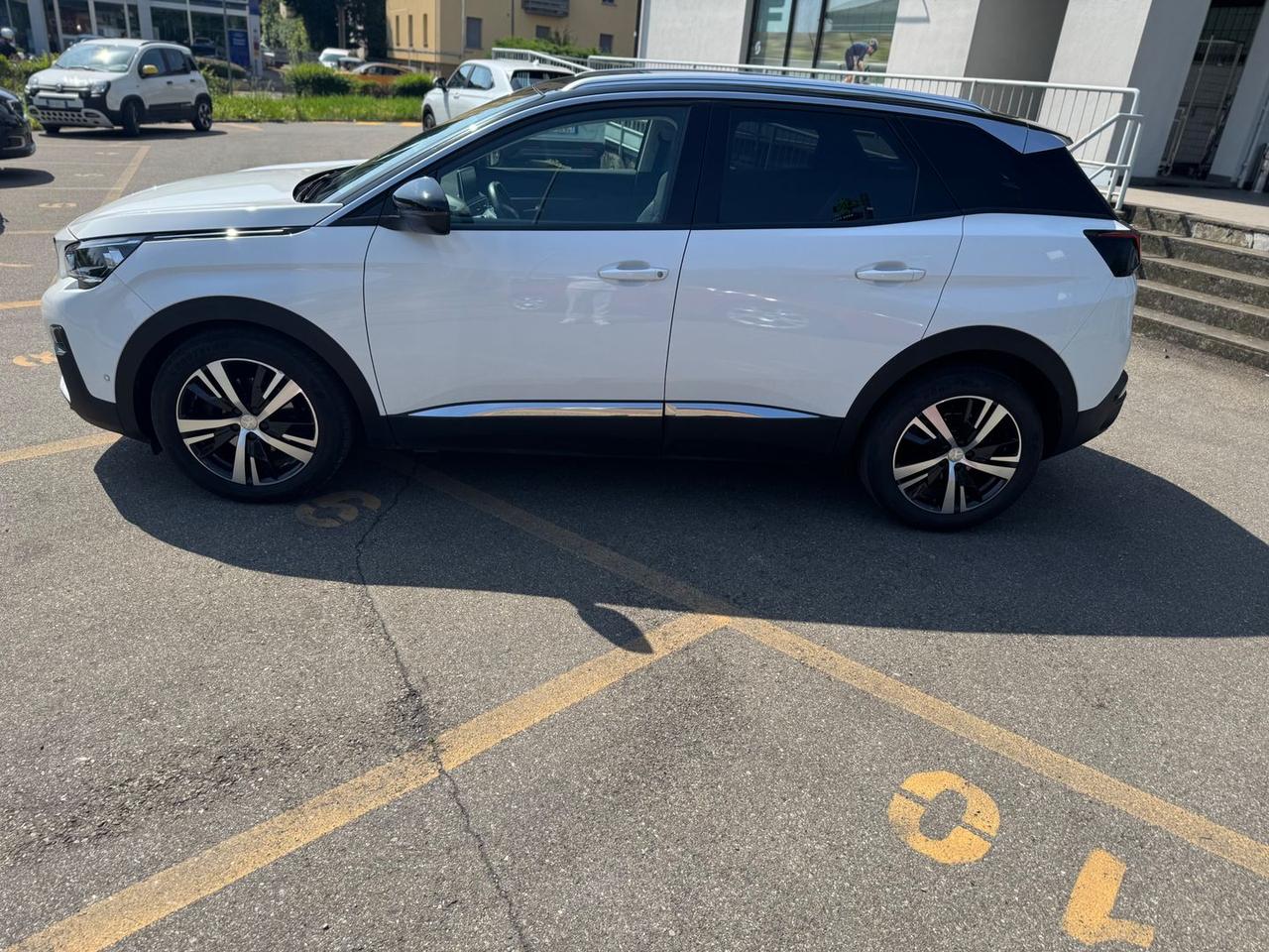 Peugeot 3008 Allure 1.6 Blue HDI 120