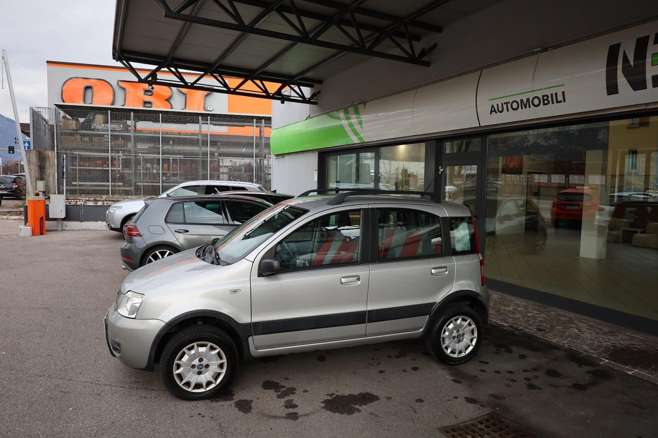 Fiat Panda 1.2 4x4 Climbing