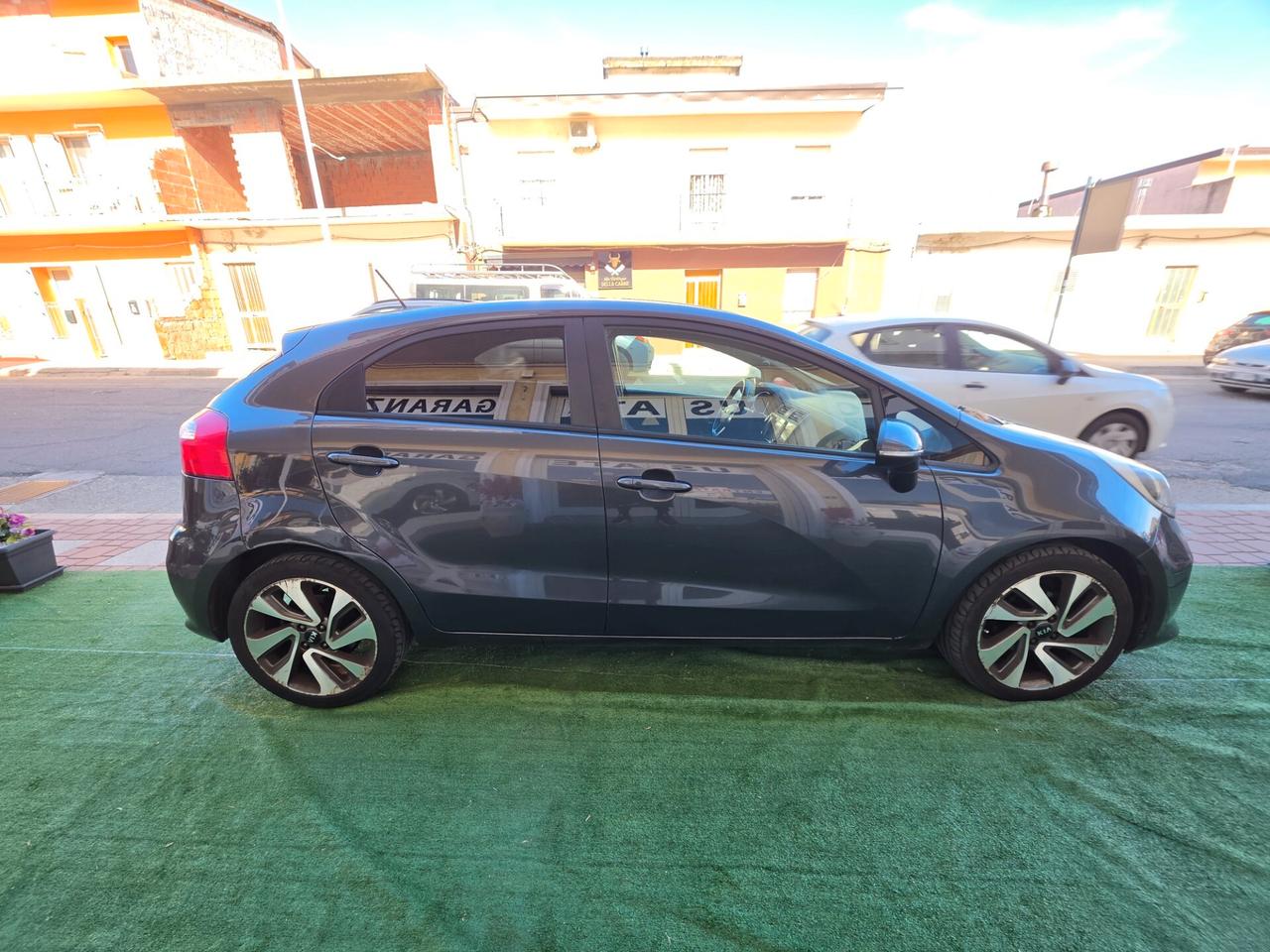 Kia Rio 1.1 CRDi 5p.S&S High Tech
