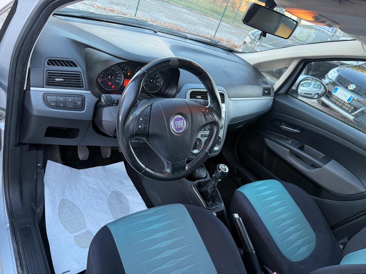 Fiat Grande Punto 1.2 5 porte SOLO con 120.000 KM