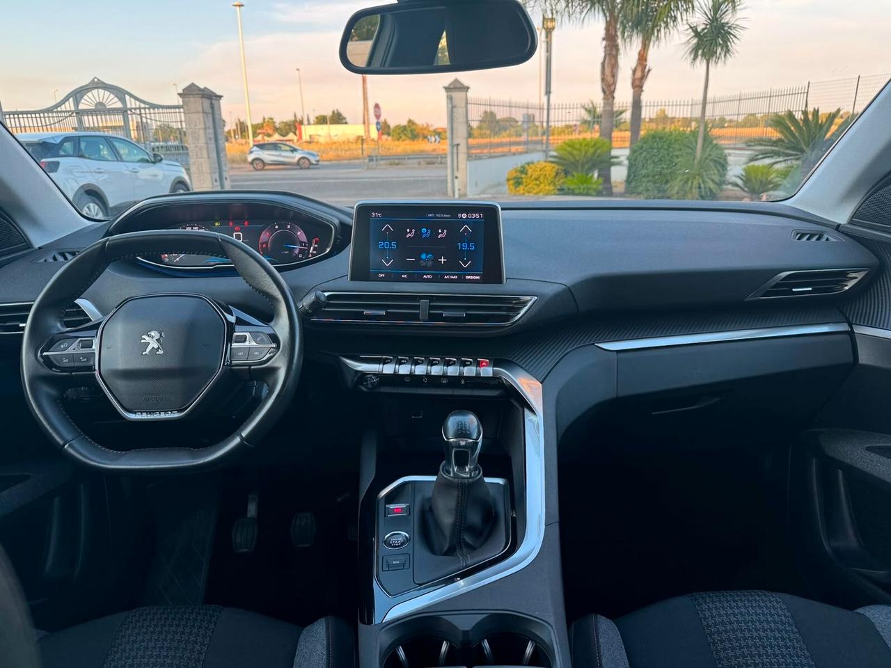 Peugeot 3008 1.5HDi AZIENDALE