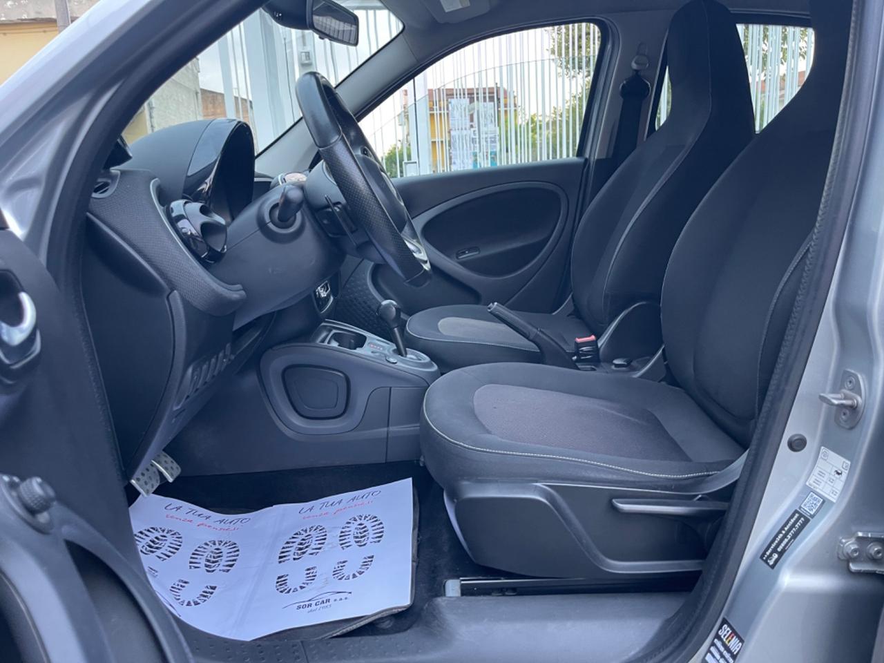 Smart ForFour cil. 1.0 GPL ANNO 2018 MODELLO PASSION CAMBIO AUTOMATICO.