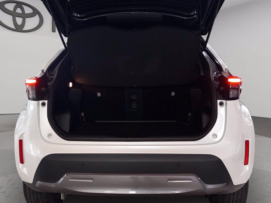 TOYOTA Yaris cross 1.5h adventure awd-i 116cv e-cvt del 2023