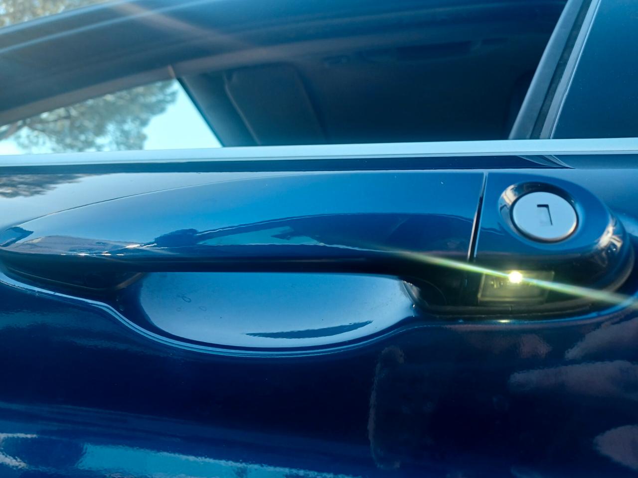 Bmw 116 d Urban LED BIXENO ANNO 2015