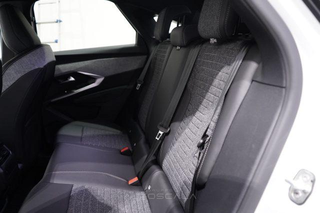 PEUGEOT 3008 Hybrid 145cv e-DCS6 Allure