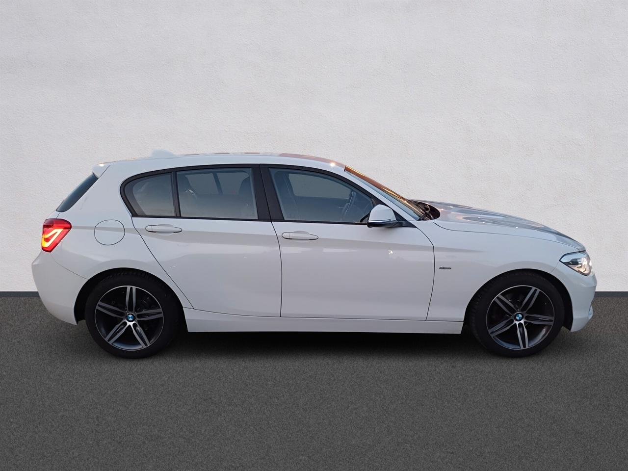 Bmw 118 118d 5p. Sport | da € 241,39 al mese